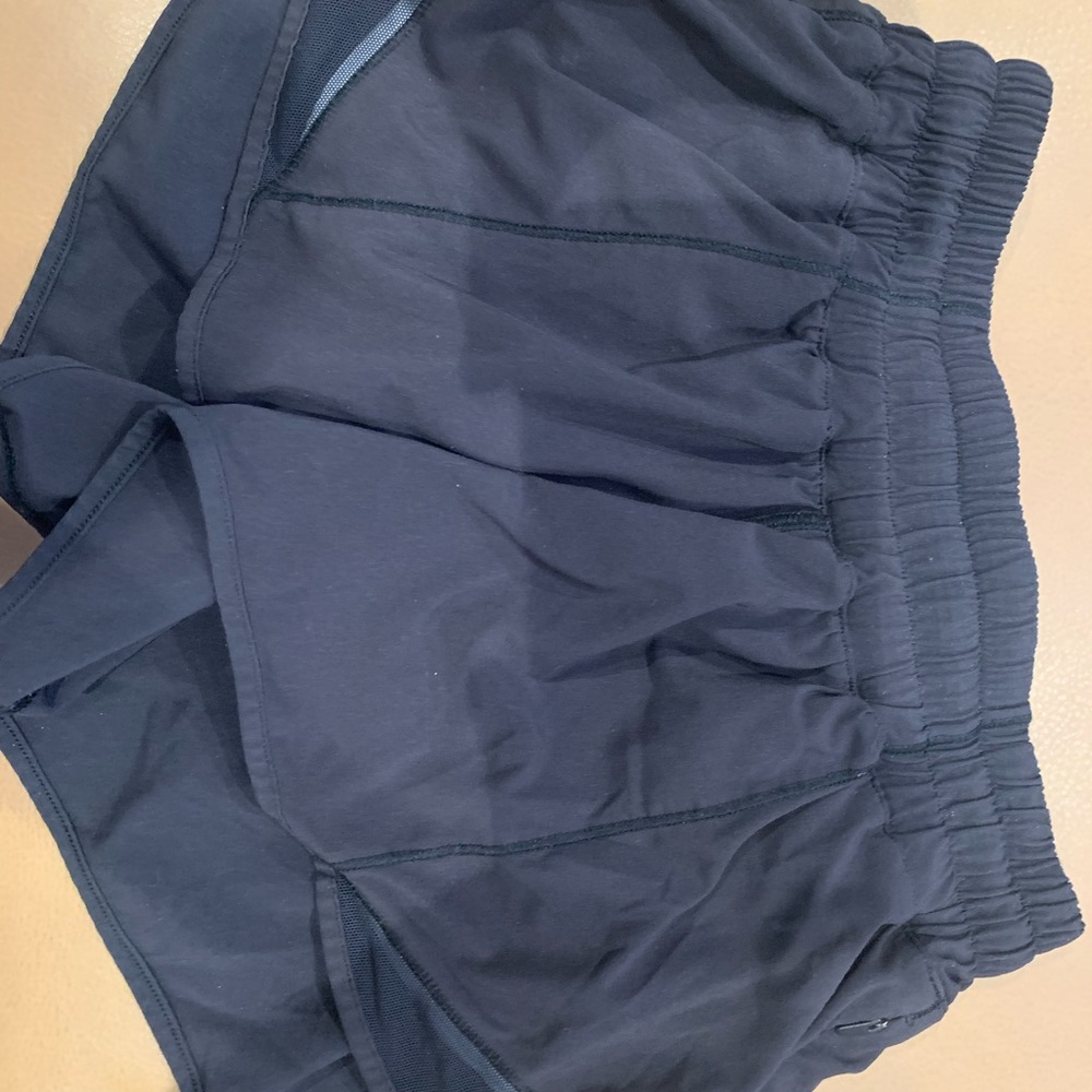 LULULEMON HOTTY HOT